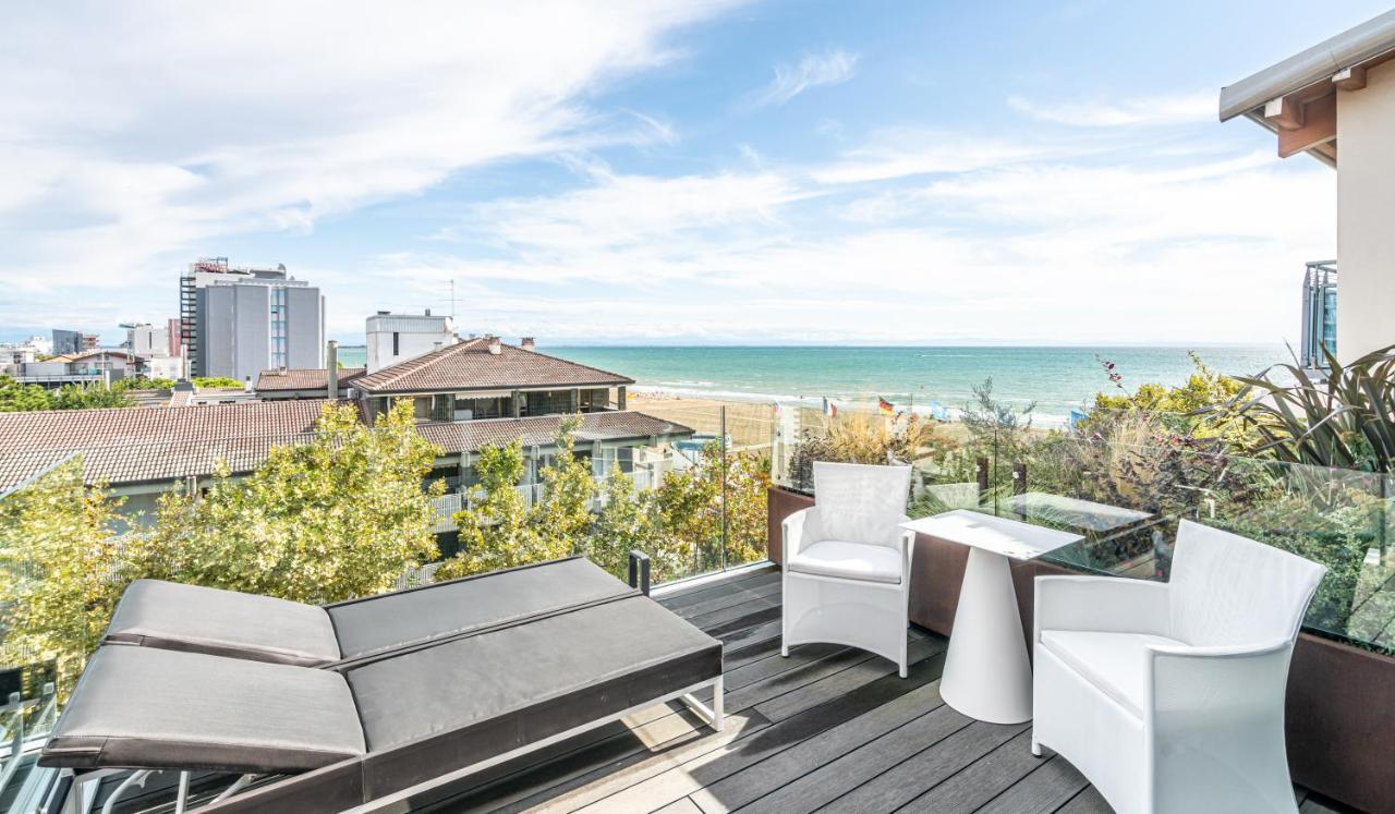 Hotel Lampara Lignano Sabbiadoro Buitenkant foto