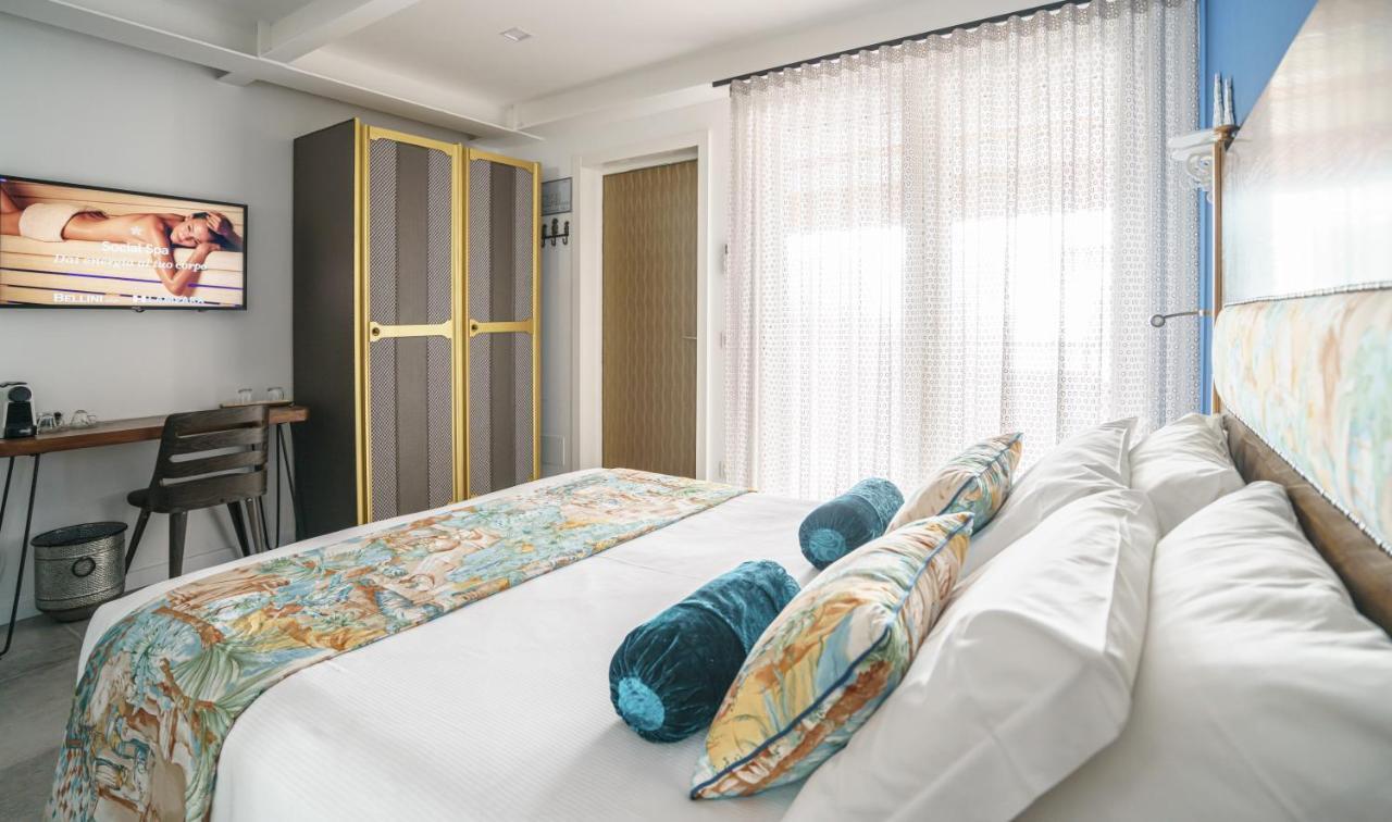 Hotel Lampara Lignano Sabbiadoro Buitenkant foto